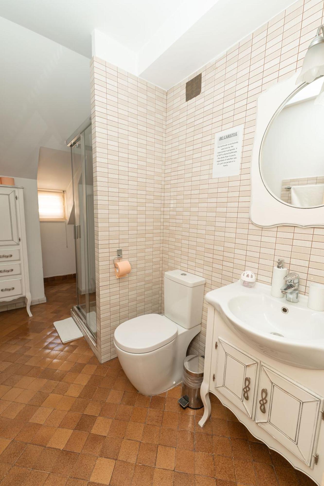 George&Dragon Rooms Bucarest Esterno foto